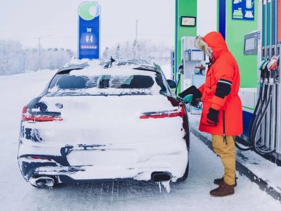 5 зимних привычек, которые сжигают ваше топливо (и как это исправить без риска для двигателя) ❄️⛽